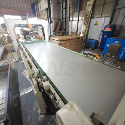 Geluidsreductie SUS 304 304L Roestvrij staal molenrand 2B oppervlakteplaat met 1250mm breedte 2550mm lengte 1,0mm dikte