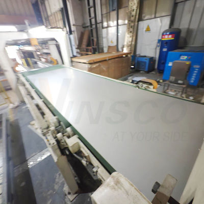 Geluidsreductie SUS 304 304L Roestvrij staal molenrand 2B oppervlakteplaat met 1250mm breedte 2550mm lengte 1,0mm dikte