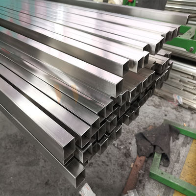 0.4mm-1.2mm Dikte 6M Lengte Ruimtebuis van roestvrij staal 10mmx10mm Afmeting AISI 201 304 316 Roestvrij metalen buis