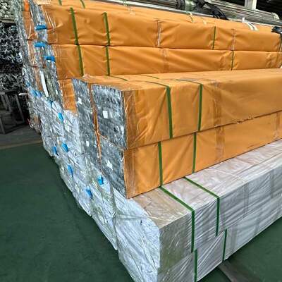 10×10 mm tot 200×200 mm Roestvrijstalen Vierkante en Rechthoekige Buizen met 1,5-5,0 mm Wanddikte voor Constructie & Balustrades